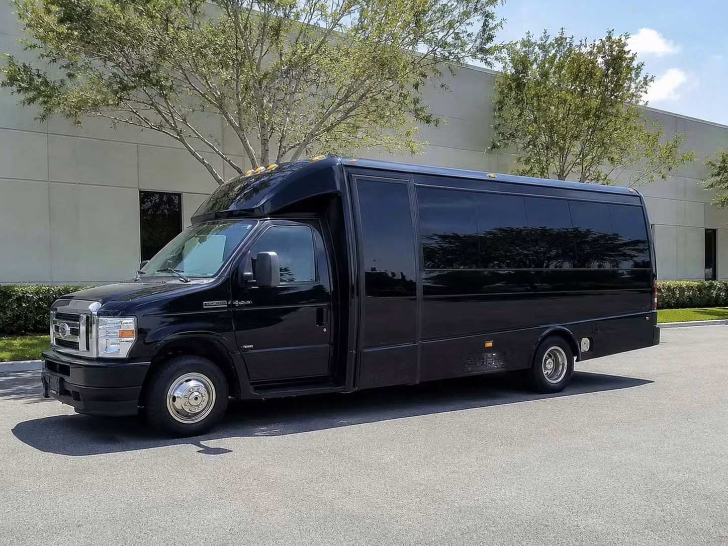lathrop 18 passenger minibus rental