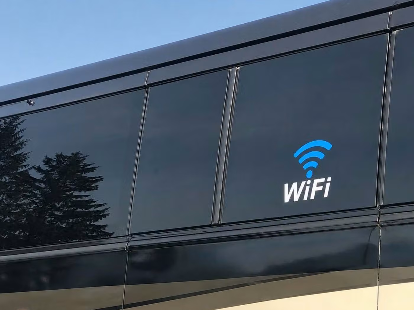 lathrop charter bus wifi